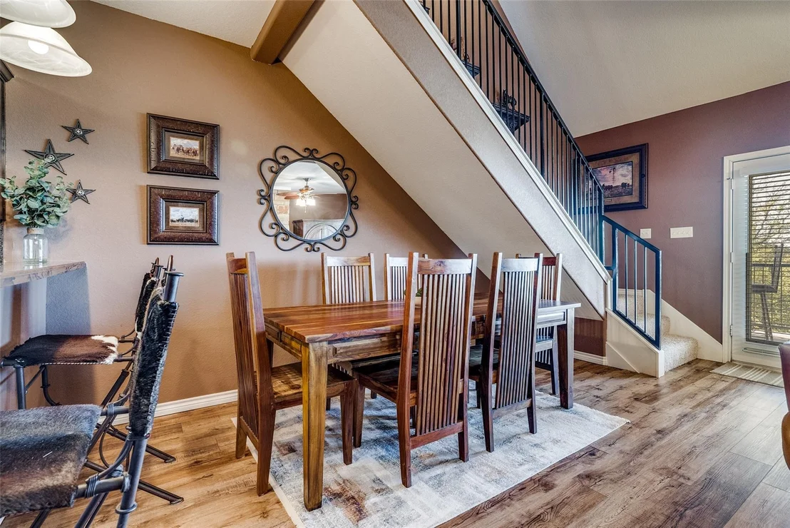 Photo of 1102 Eagle Point Circle
