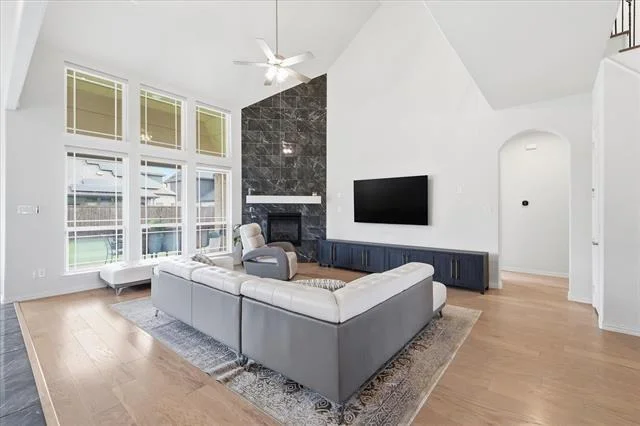 Photo of 824 Trixie Court