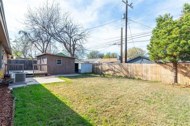 Photo of 5250 Burbank Drive