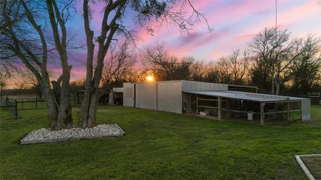 Photo of 2122 Tower Drive