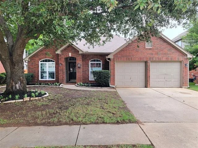 Photo of 1604 Knoll Ridge Circle