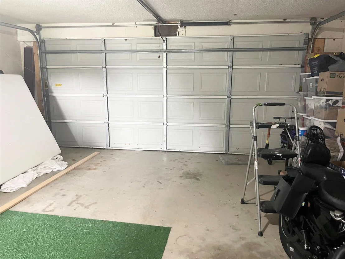 Photo of 140 S Comanche Drive