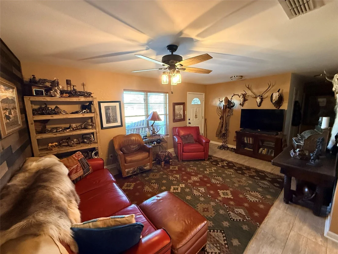Photo of 351 Bosque Bend Lane