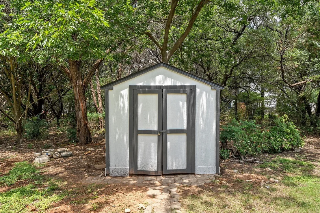 Photo of 139 Cresthill Circle