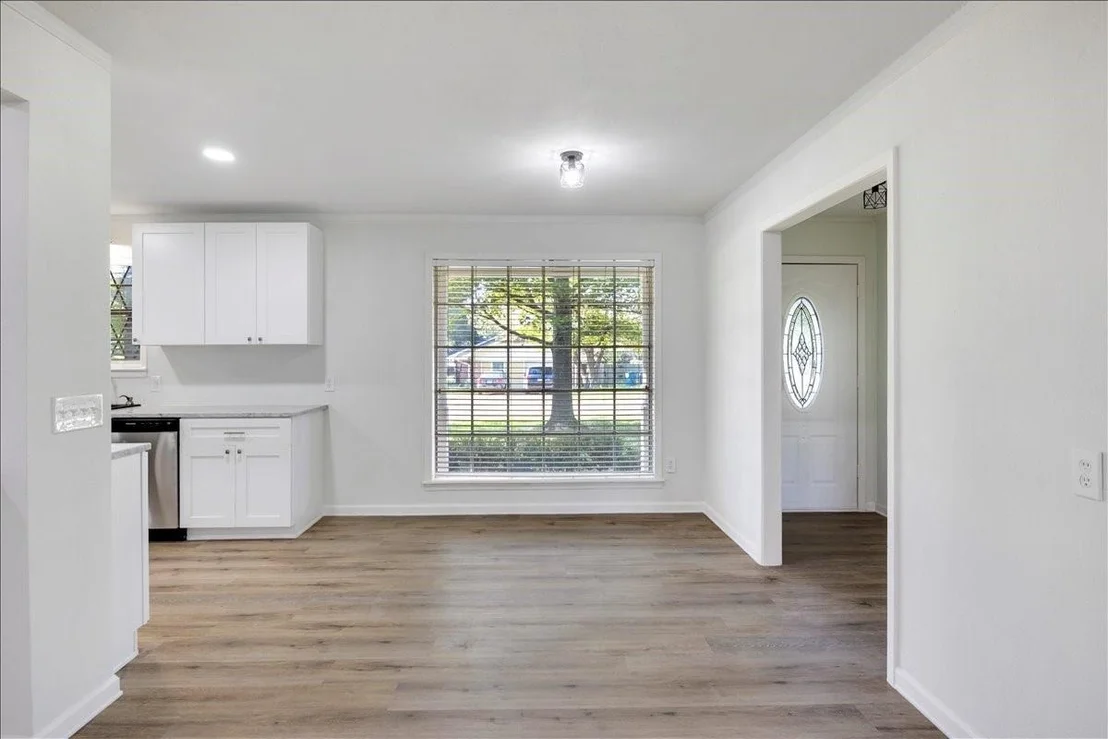 Photo of 303 Jane Lane