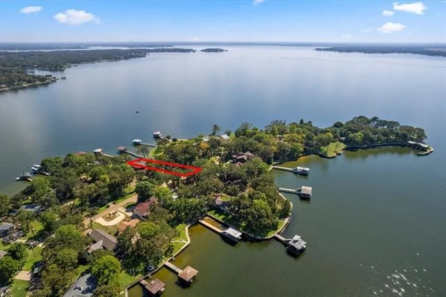 Photo of 169 Deer Island Road