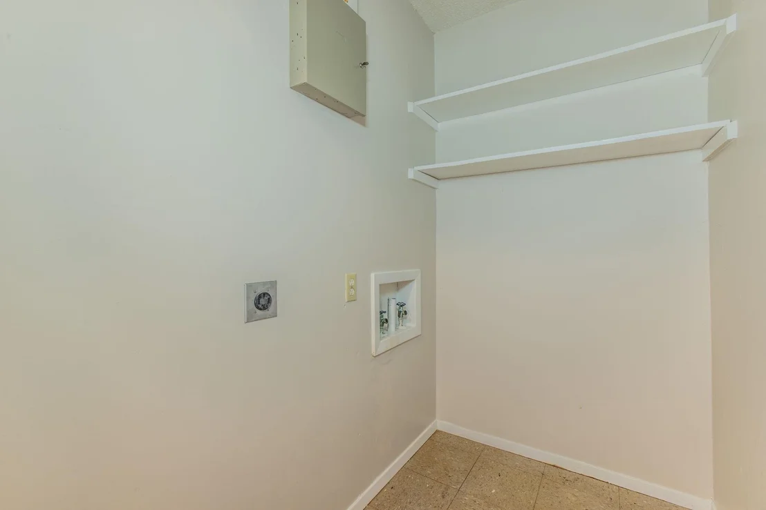 Photo of 5406 Hawthorne Drive