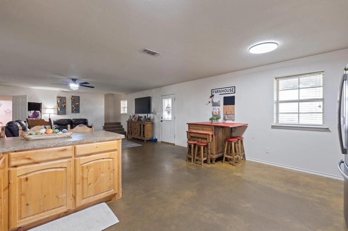 Photo of 685 County Road 1102