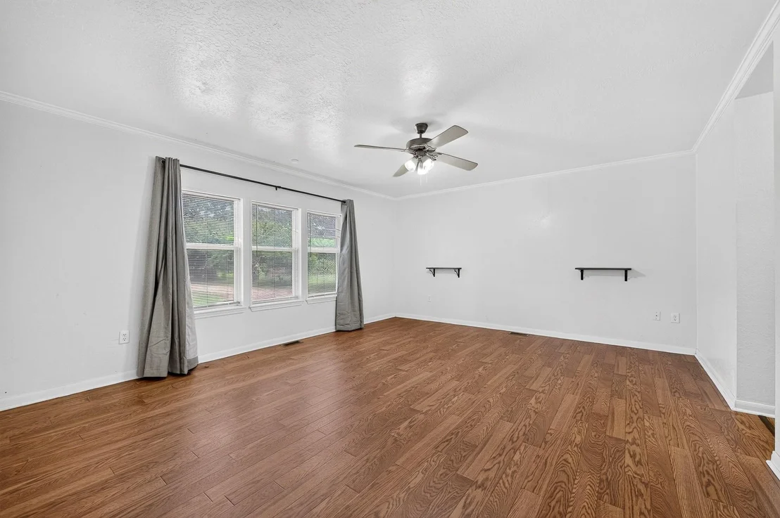 Photo of 923 County Road 2415
