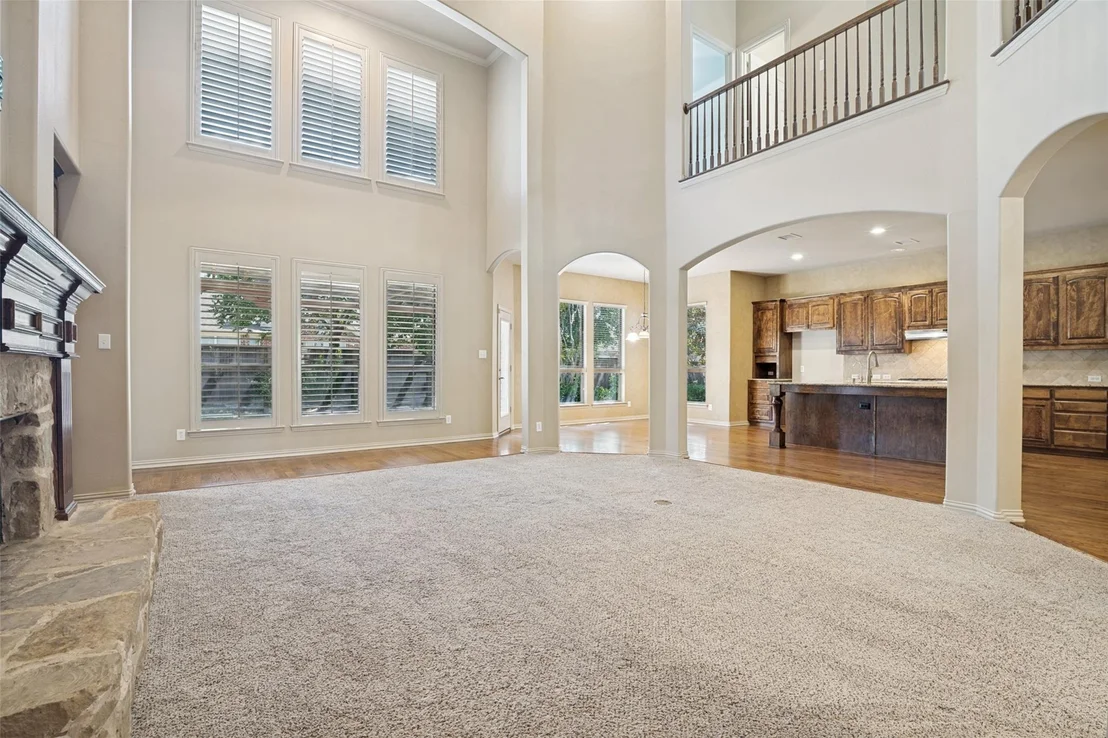 Photo of 522 Oakhurst Drive