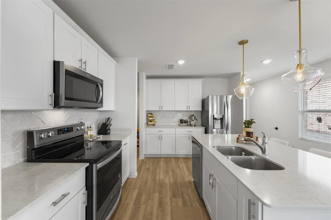 Photo of 2065 Henrietta Drive