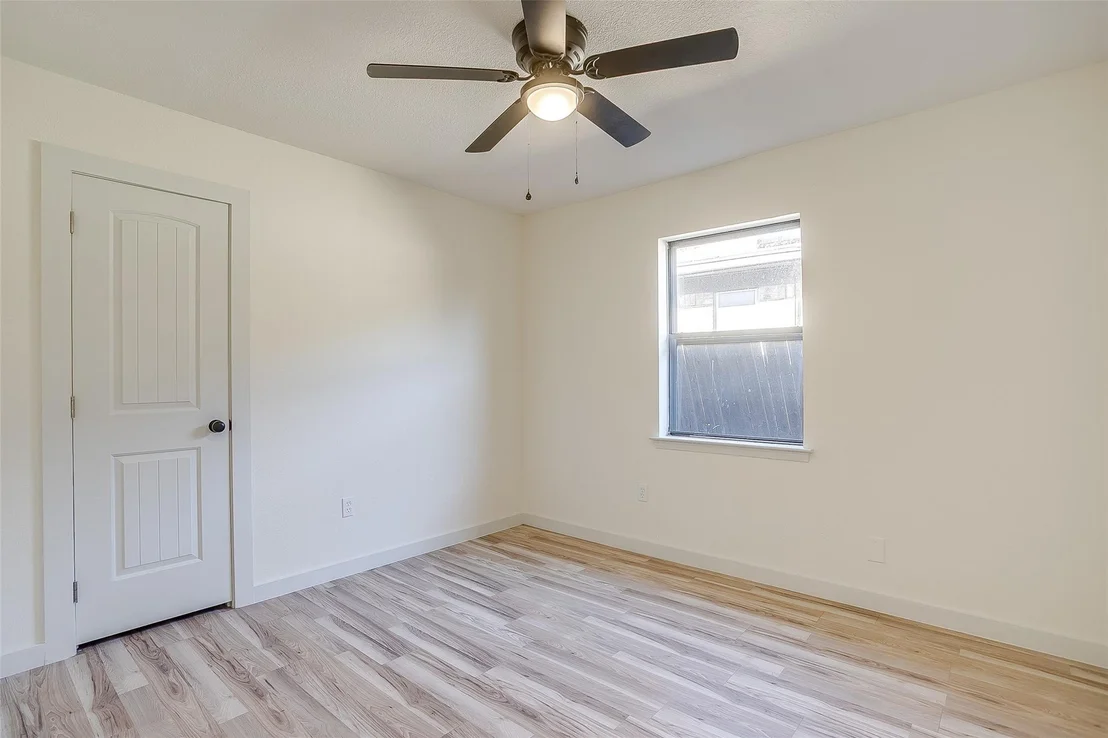 Photo of 2421 Meadow View