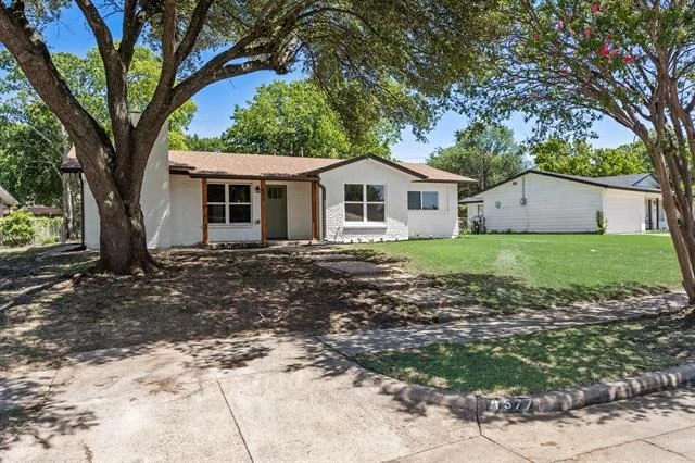 Photo of 4577 Silversprings Drive