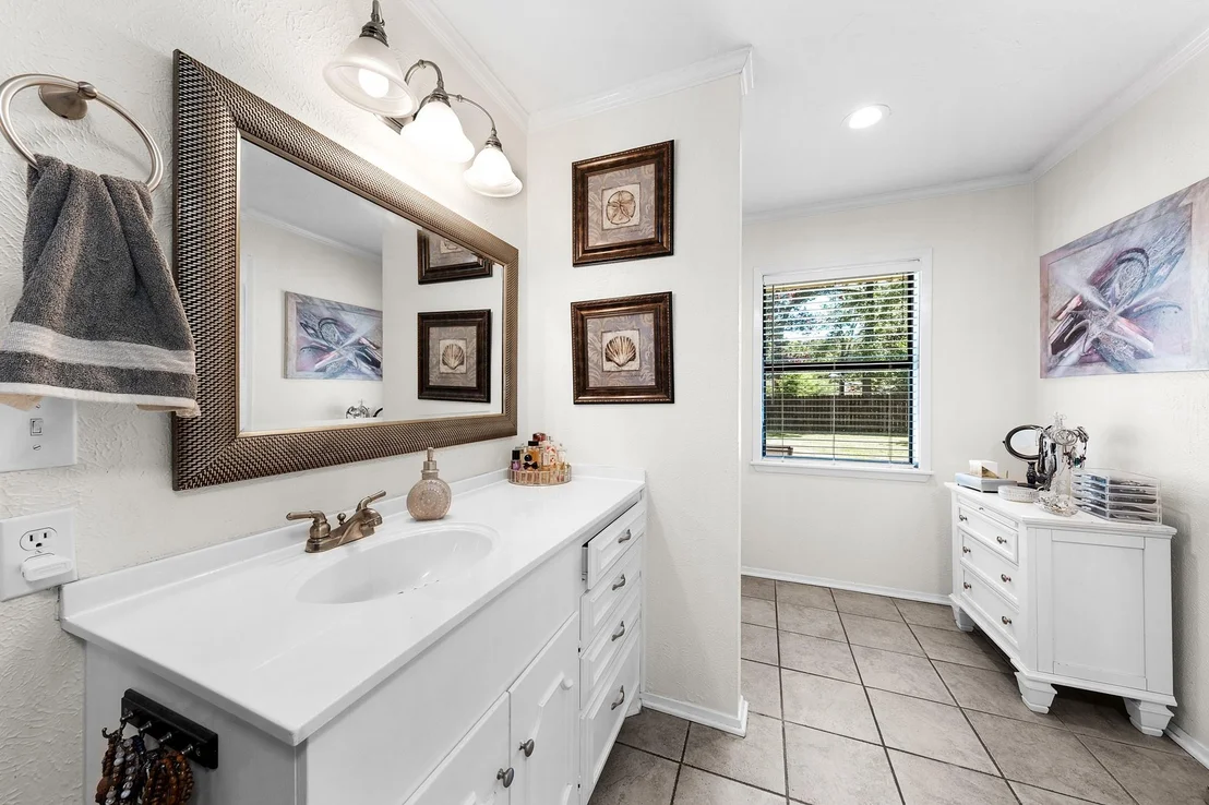 Photo of 415 Nathan Drive
