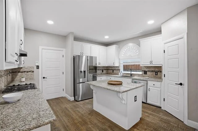 Photo of 1400 Winston Drive