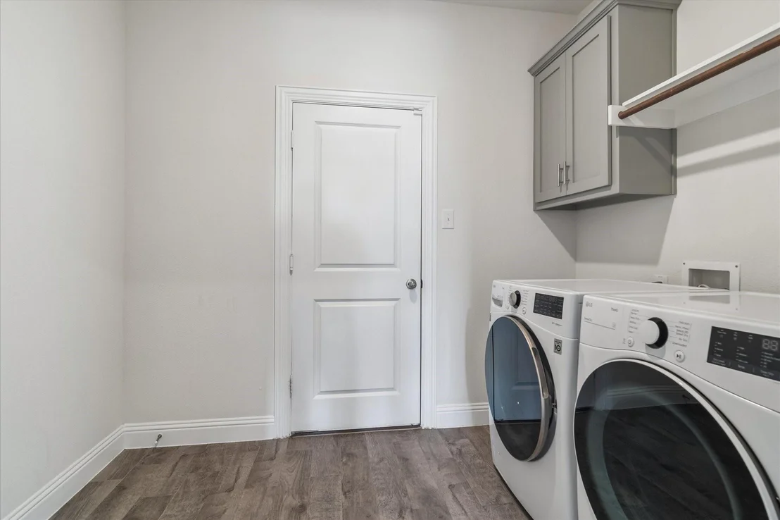Photo of 6012 Dandelion Drive