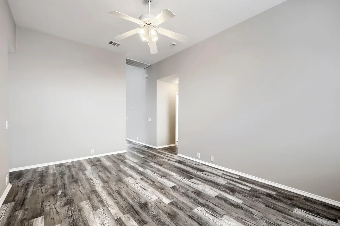 Photo of 605 Oakbrook Drive