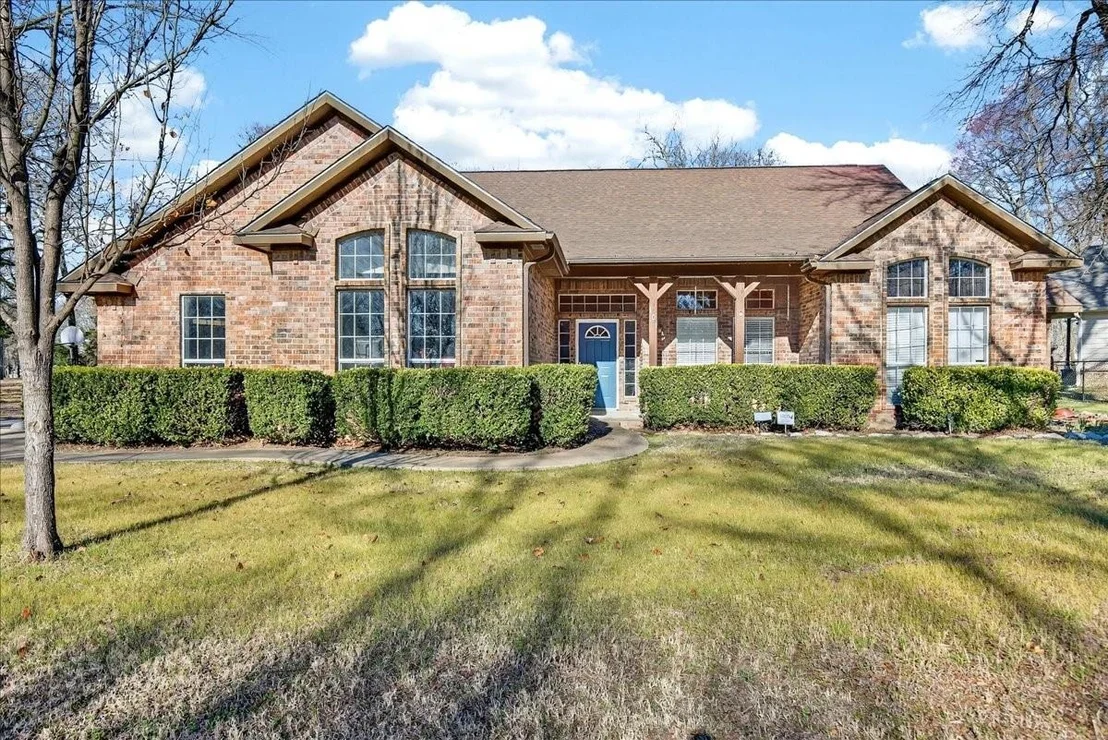 Photo of 101 Idlewood Road
