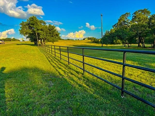 Photo of 17309 N Highway 6