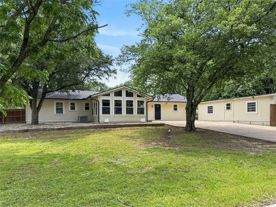Photo of 617 Dunaway Lane