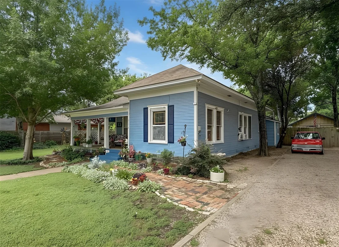 Photo of 1309 N Austin Street