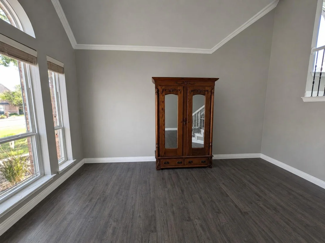 Photo of 2360 Lake Forest Drive