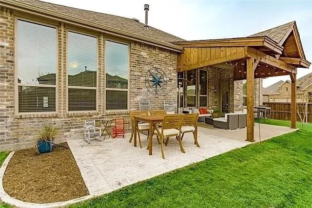 Photo of 1249 Meridian