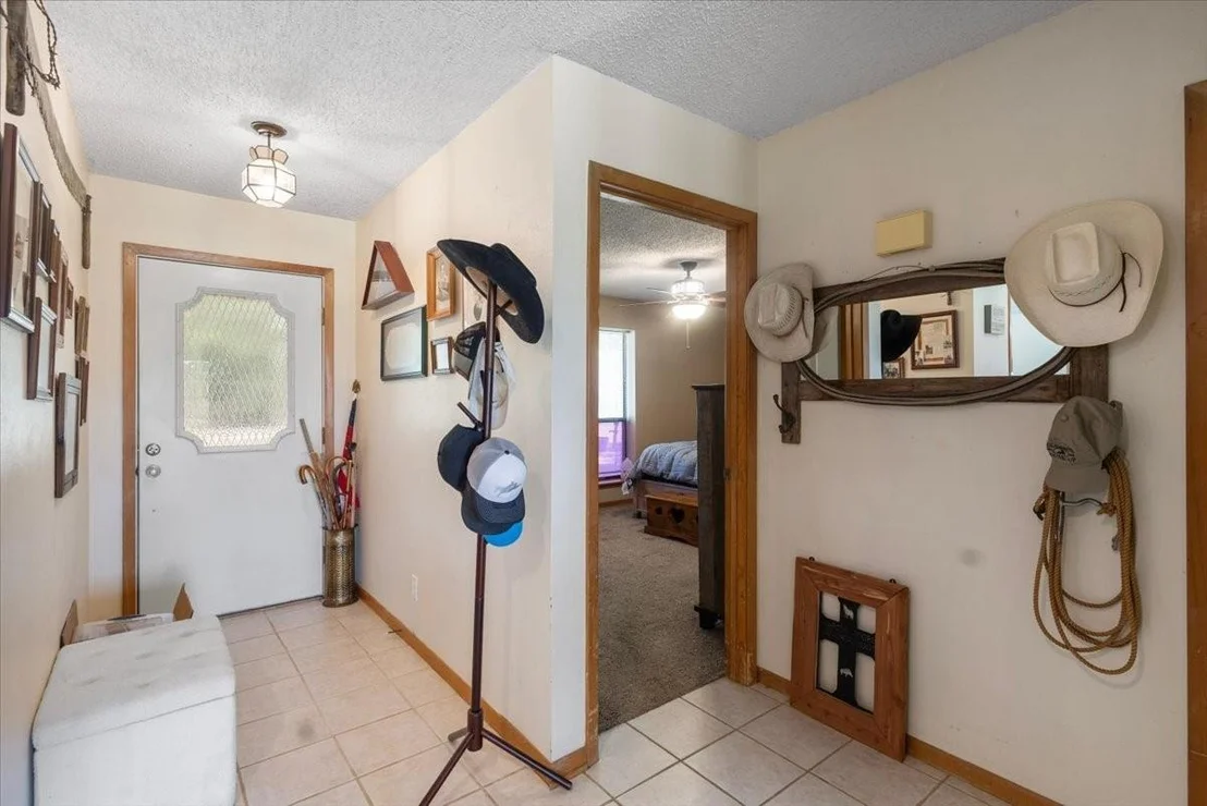 Photo of 102 Private Road 3174