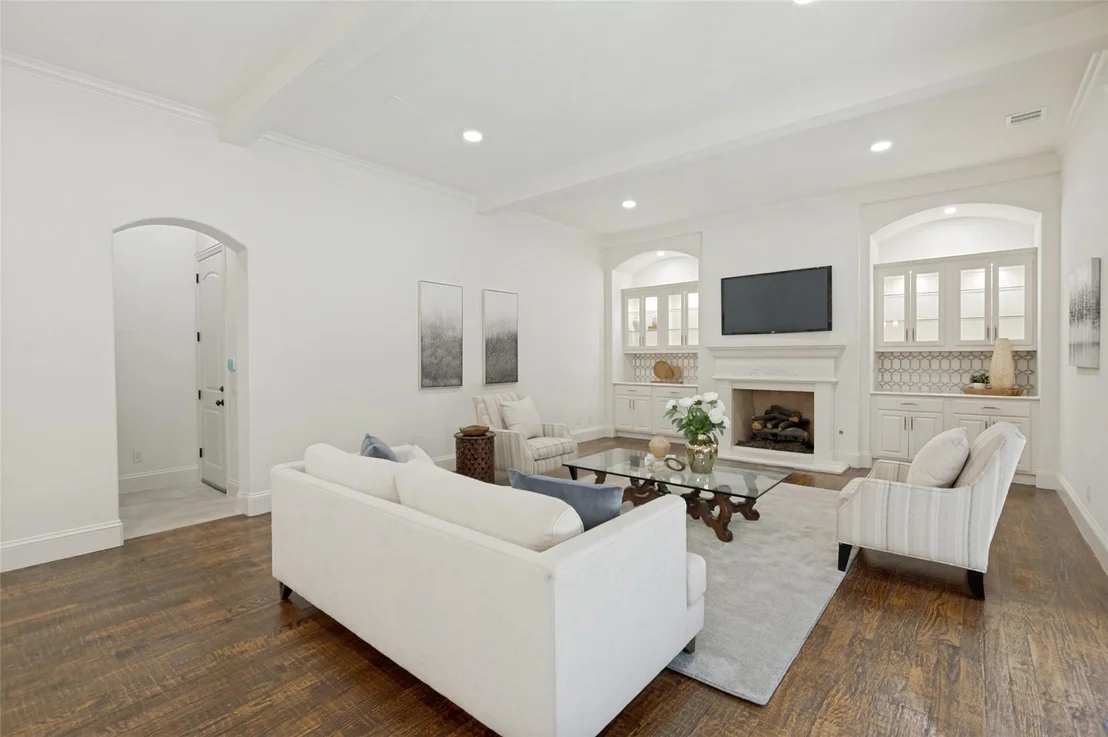 Photo of 5764 Quebec Lane