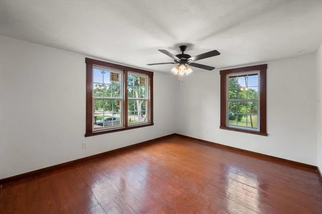 Photo of 101 S Wright Avenue