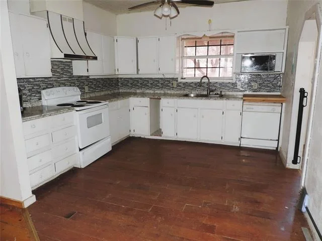Photo of 550 Chaparral Drive