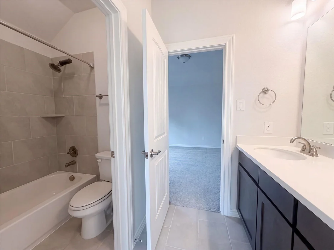 Photo of 850 Elm Park Drive