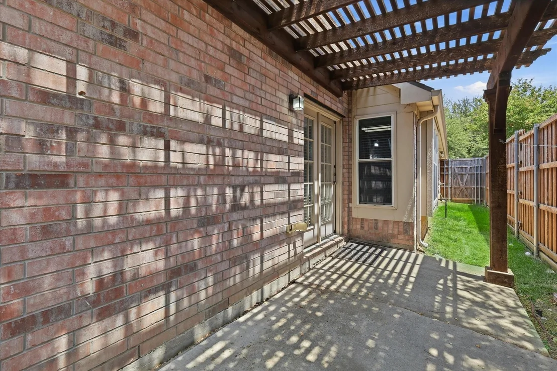 Photo of 13875 Valley Mills Drive