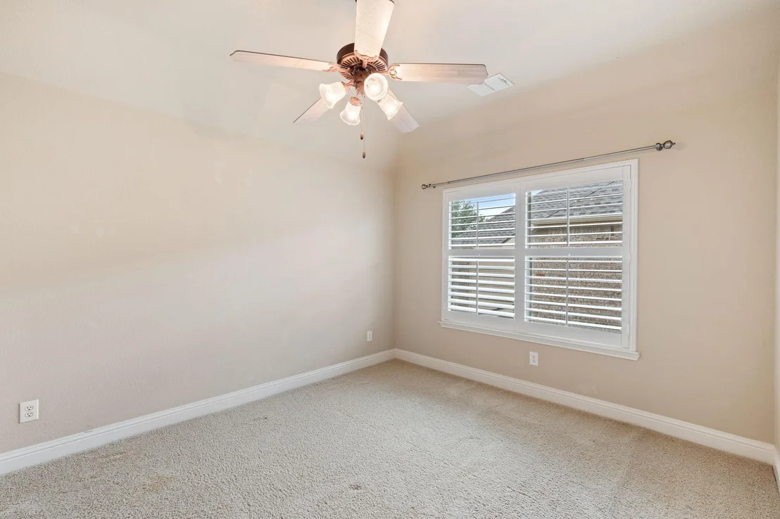 Photo of 1750 Lake Forest Drive