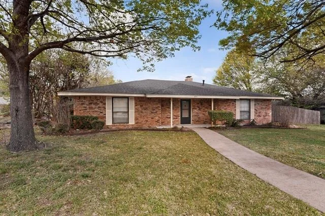 Photo of 213 Gregory Drive