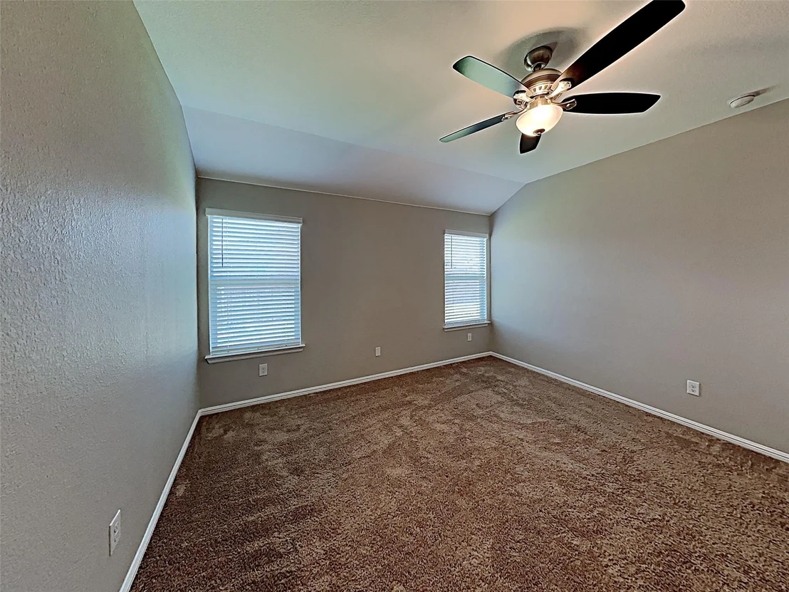 Photo of 900 Walls Boulevard