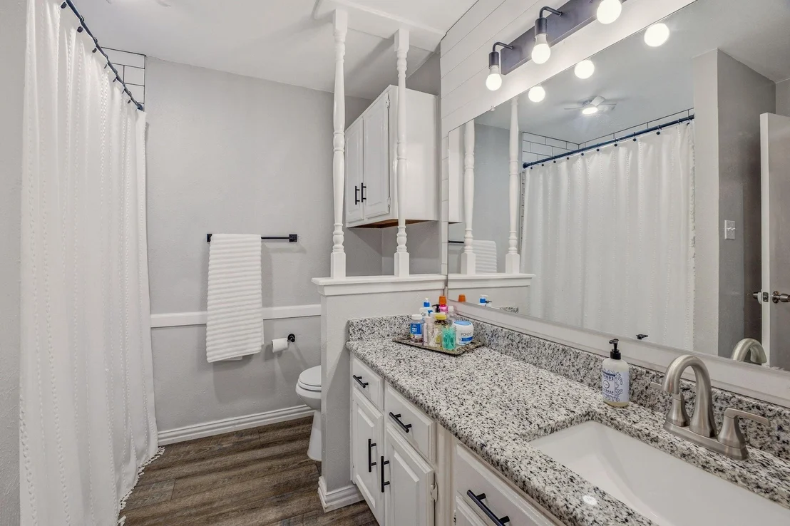 Photo of 401 Meadow Ridge Drive