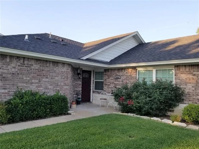 Photo of 4602 Ebb Tide Drive