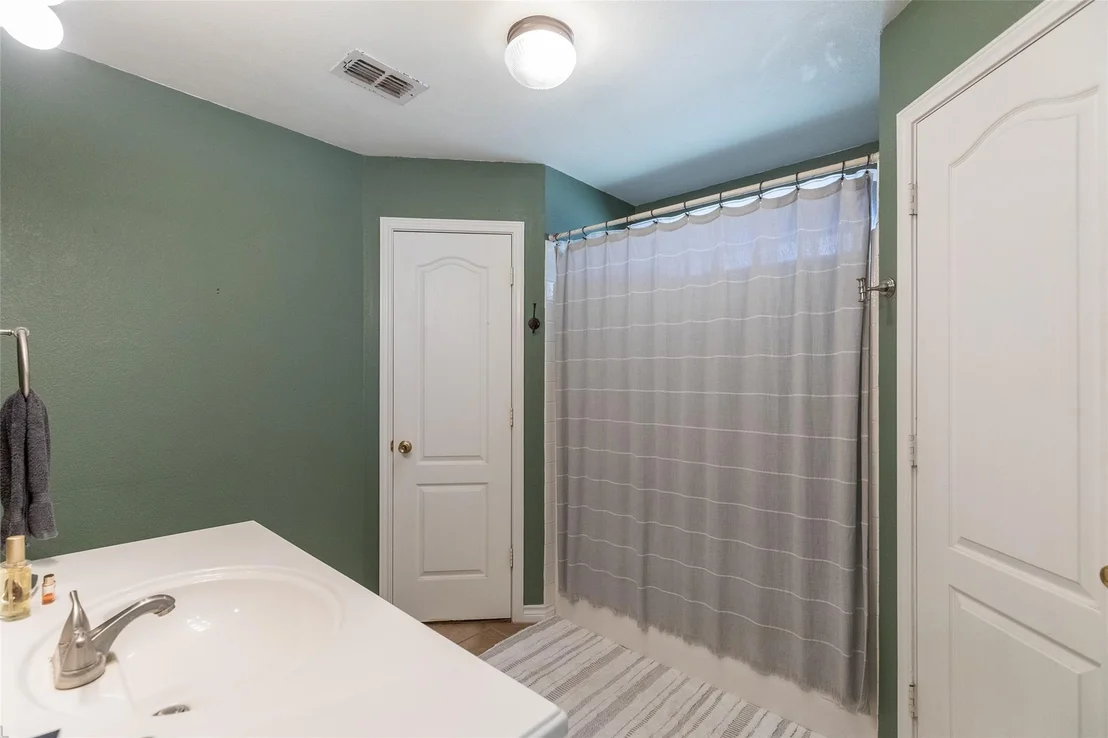 Photo of 3934 Wake Forest Lane