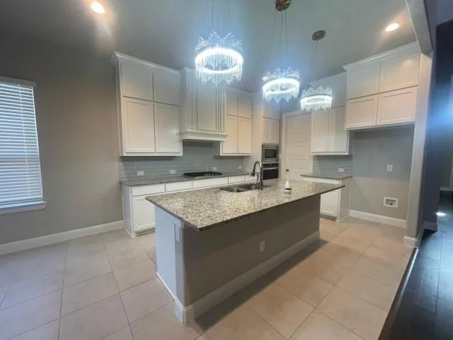 Photo of 321 Equestrian Drive