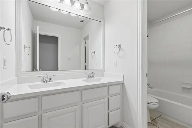 Photo of 15513 Bryant Park Avenue