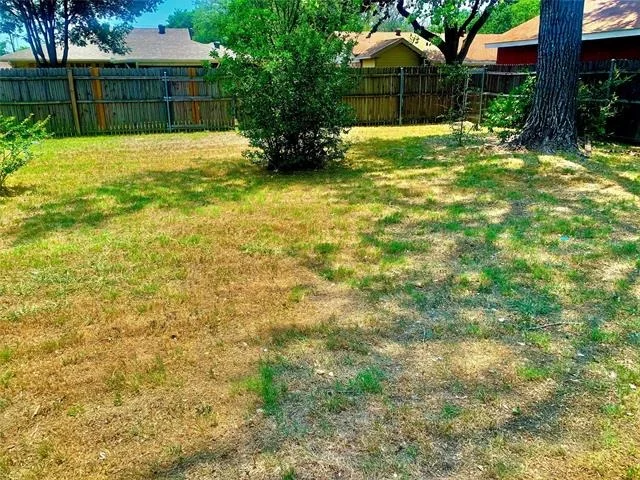 Photo of 3504 Kingfisher Lane