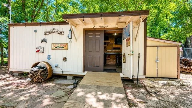 Photo of 468 Choctaw Drive