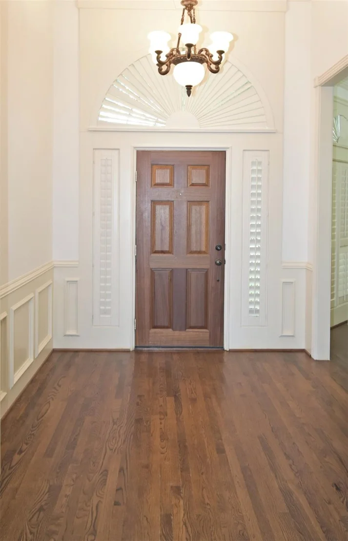Photo of 2902 Live Oak Drive