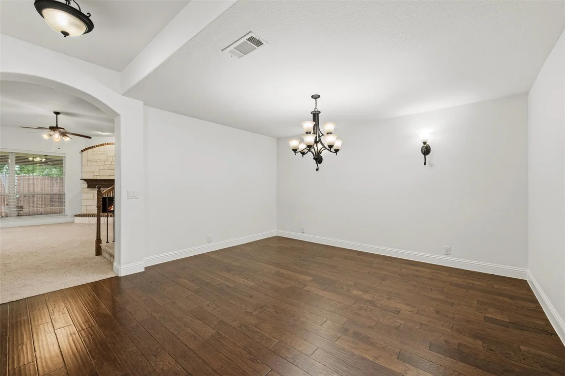 Photo of 513 Harvest Trail