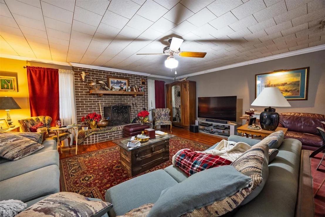 Photo of 973 County Road 2572
