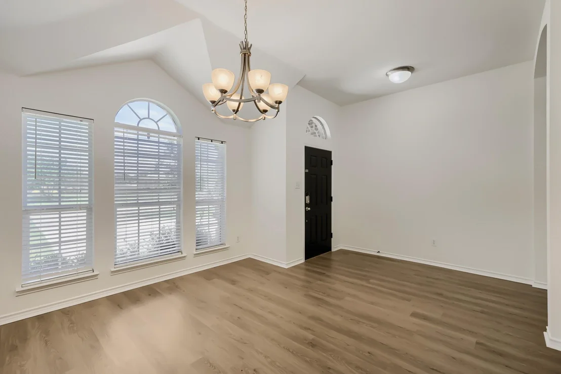 Photo of 1630 Ashbourne Drive