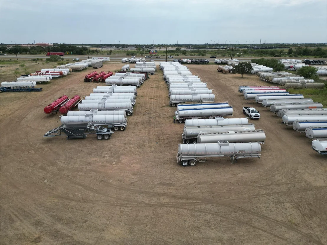 Photo of 8306 I-20