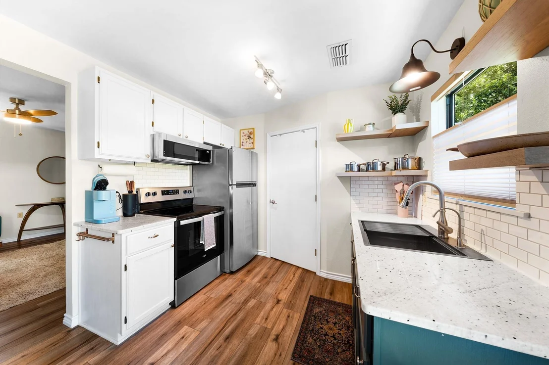 Photo of 150 Private Road 5184