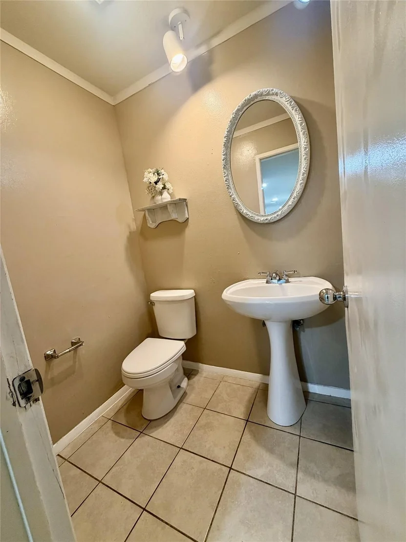 Photo of 4019 Rushmoor Drive